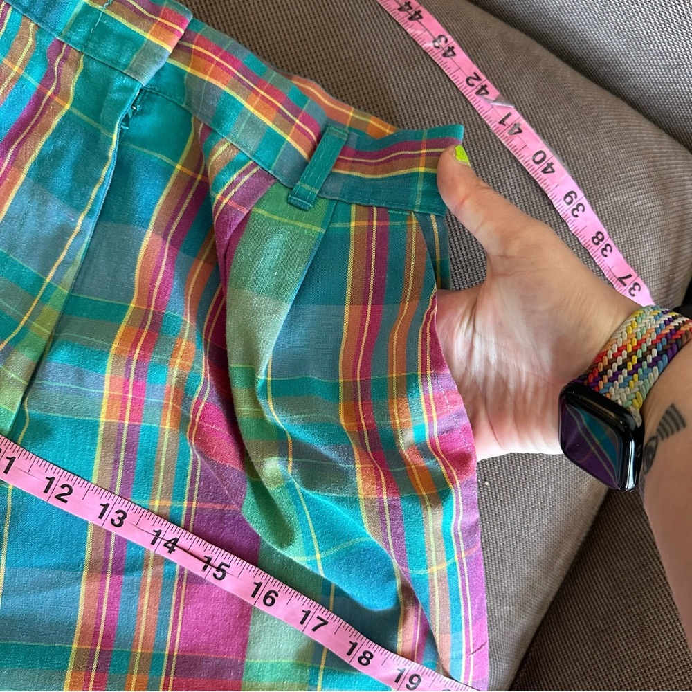 Vintage plaid shorts - Picture 4 of 9